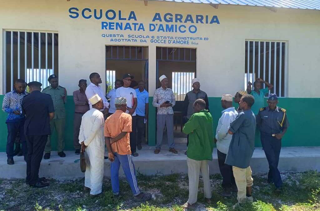 Scuola Agraria Renata D’Amico: La delegazione
